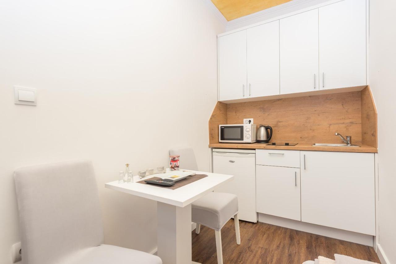 Apartments Song Of Joys Makarska Exterior photo